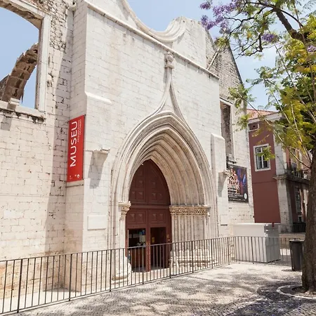 Classy 2bdr In Downtown By Lovelystay アパート