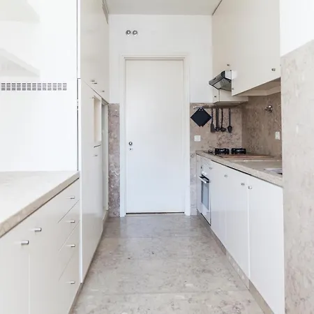 Classy 2bdr In Downtown By Lovelystay Apartmán