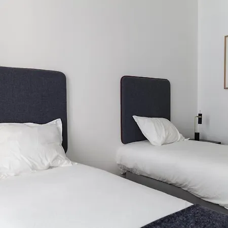 Classy 2bdr In Downtown By Lovelystay Lissabon